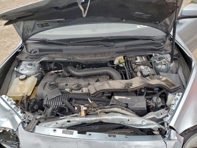 Volvo C70 T5 Image 8