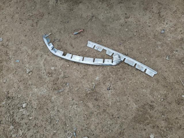 Volvo C70 T5 Image 13