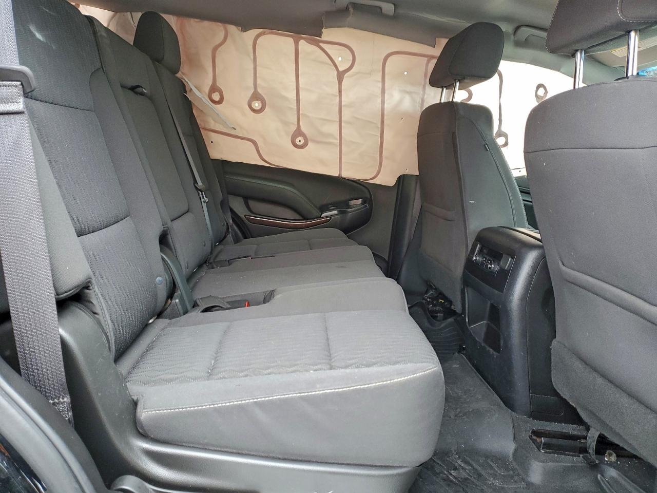 GMC Yukon Sle Image 10