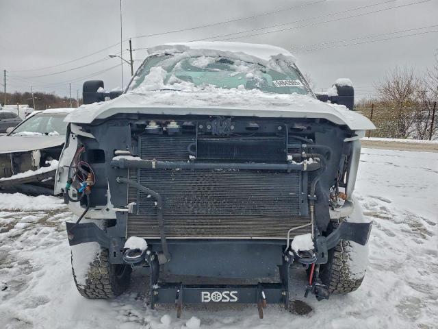 Ford F-350 Super Duty Image 3