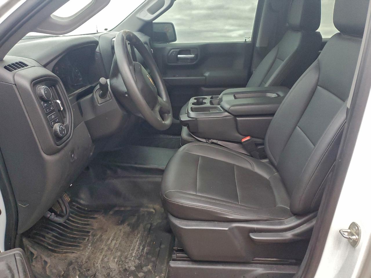 Chevrolet Silverado K1500 Image 10