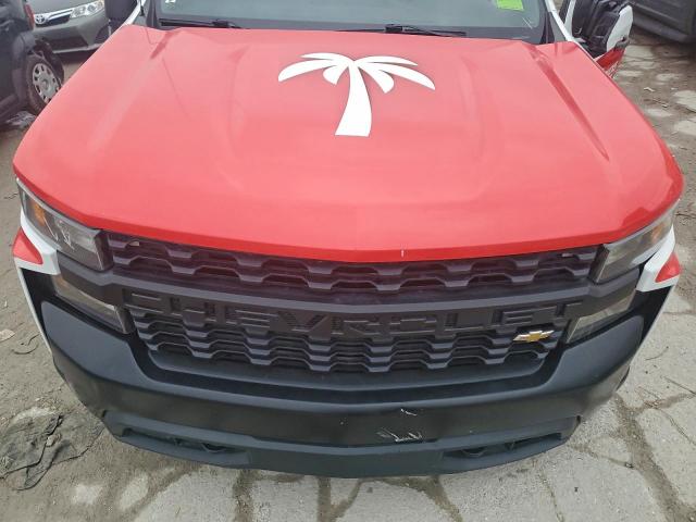 Chevrolet Silverado K1500 Image 9