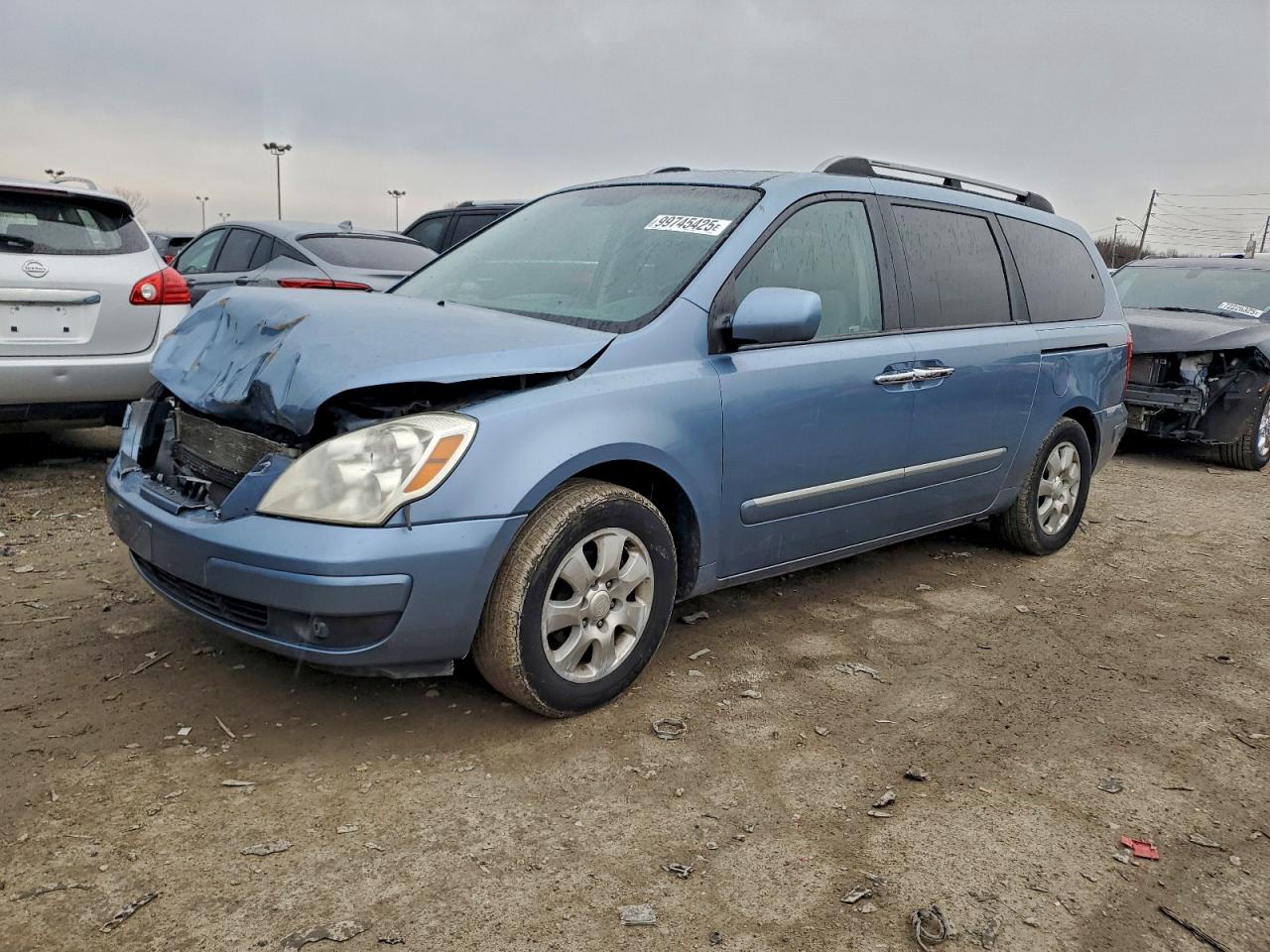 Hyundai Entourage Gls Image 1