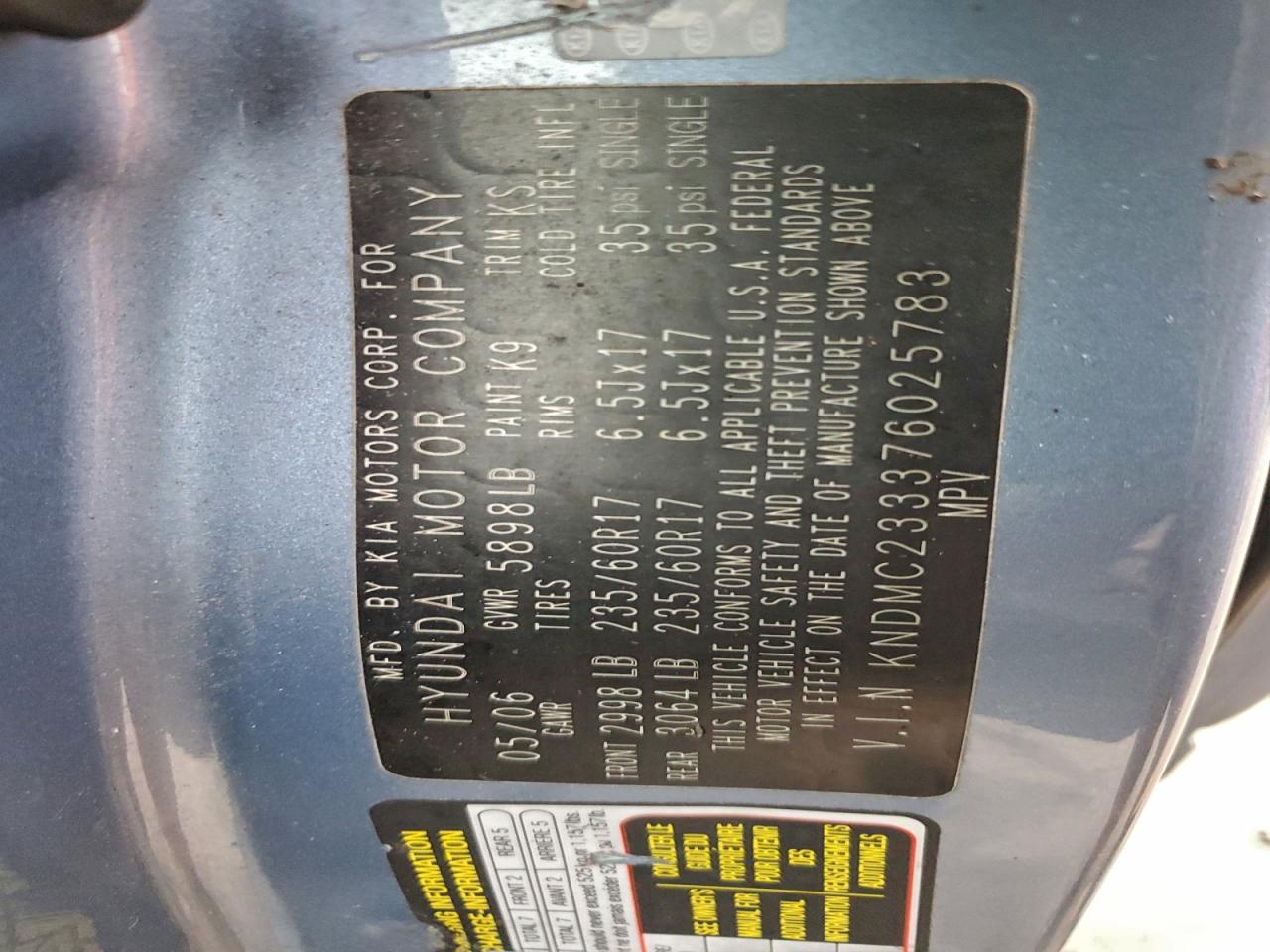 Hyundai Entourage Gls Image 9